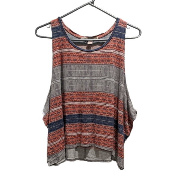Forever 21 Geometric Print Oversize Muscle Tee - Picture 2 of 7